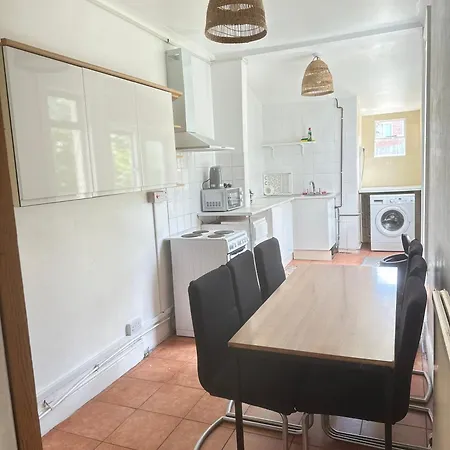 Comfortable 1 Μπρίστολ