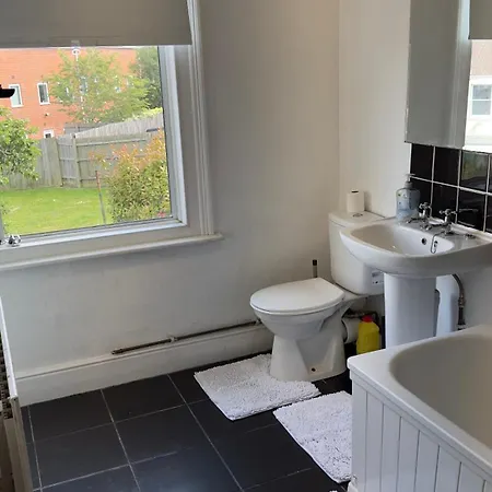 Comfortable 1 * Bristol