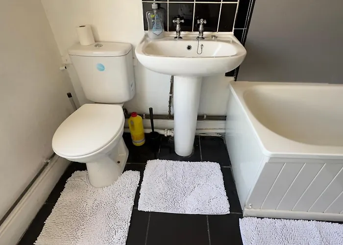 Comfortable 1 * Bristol